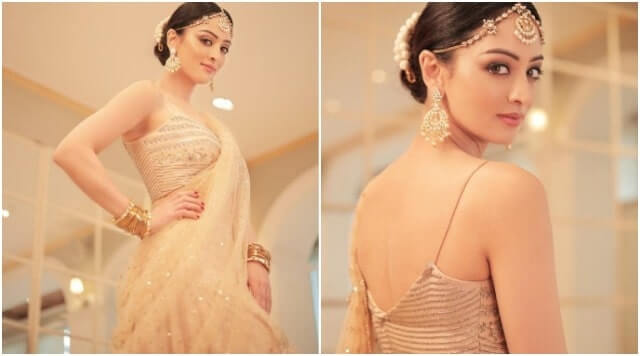 Sandeepa Dhar Flaunting Her Desi Look In This Sexy Saree