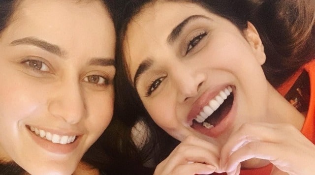 Raashi Khanna And Vaani Kapoor Are The Soul Sisters And Here's The Proof.