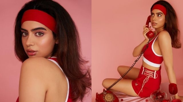 Khushi Kapoor Channeling Her Inner Diva, Shares Red Hot Retro Pictures.