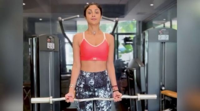 Shilpa Shetty Shares Her Fitness Routine; Drops Video Of Her High-Intensity Dead Curl Workout.