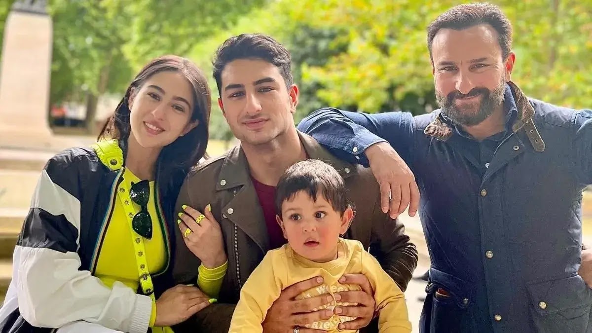 sara ali khan family photo