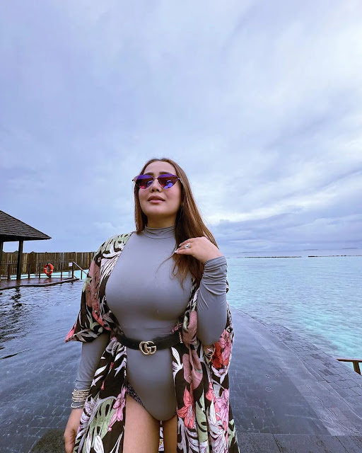 Neha Kakkar in Maldives vacation